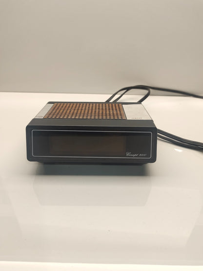 Vintage Concept 2000 AM/FM Alarm Electric clock