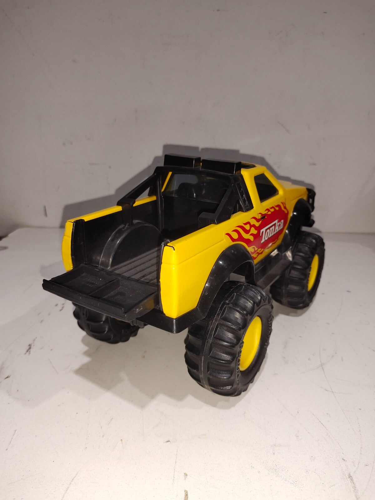 Tonka Steel 4X4 Toy Pickup Truck - Yellow