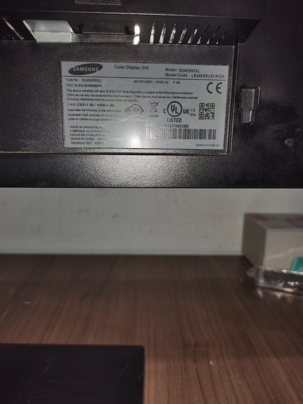 Samsung 23.6 inch FHD 1920x1080 Desktop Monitor for Business - S24E650XL