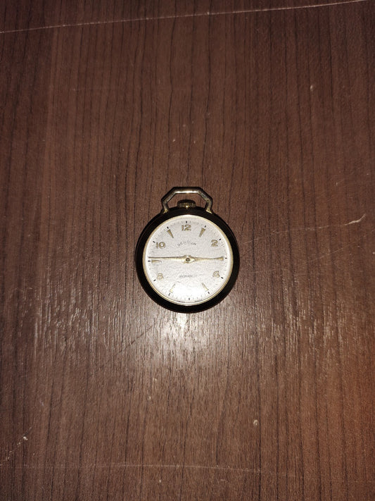 Women's Vintage Genova Pocket Watch 32mm