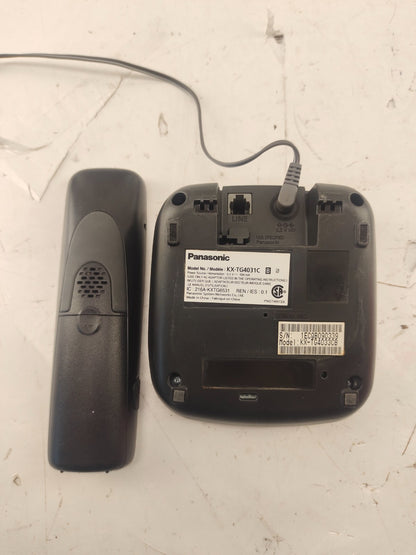 Panasonic KX-TG4031 6.0 Plus Expandable Digital Cordless Phone Answering Machine