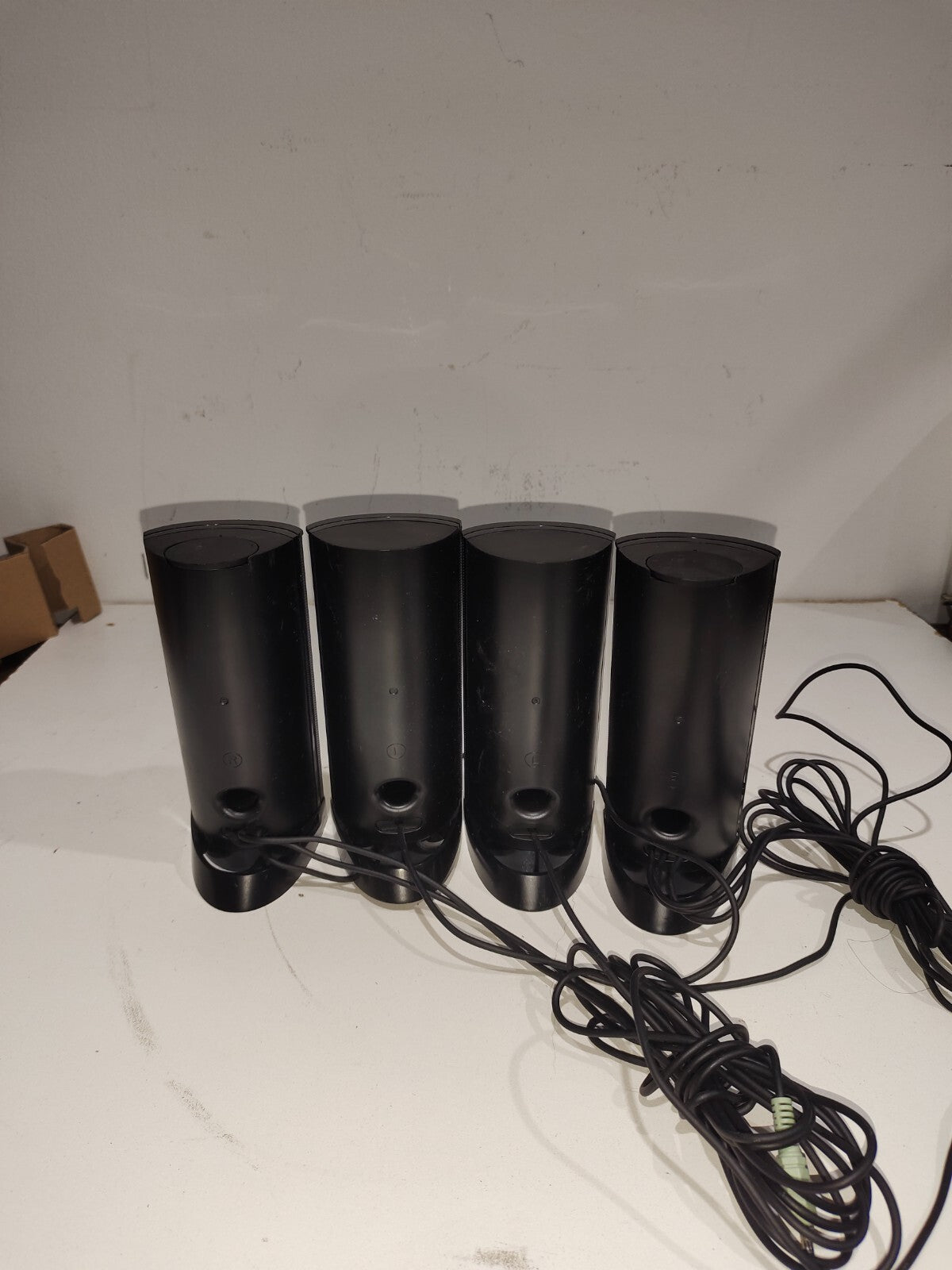 Dell AX210 USB Powered Multimedia Computer 2.0 Speaker - Black Set of 4 Speakers