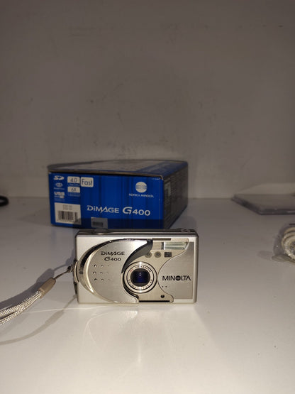 Minolta Dimage G400 Digital Camera 4.0MP Silver
