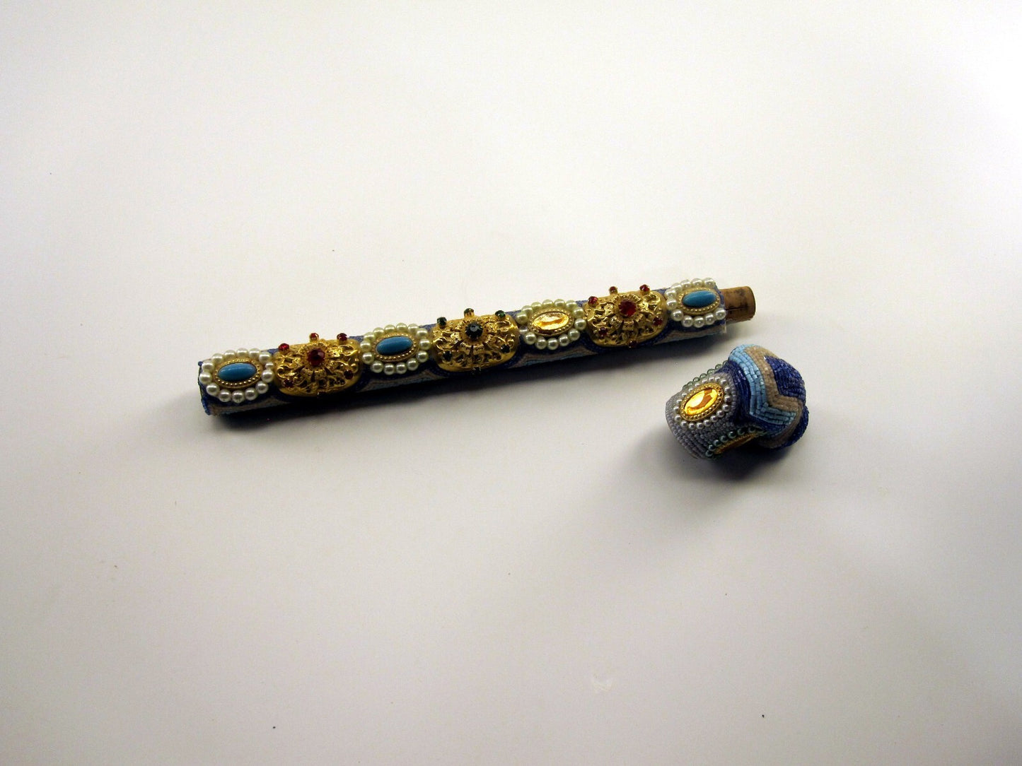 Extremely Gaudy Decoration Pipe