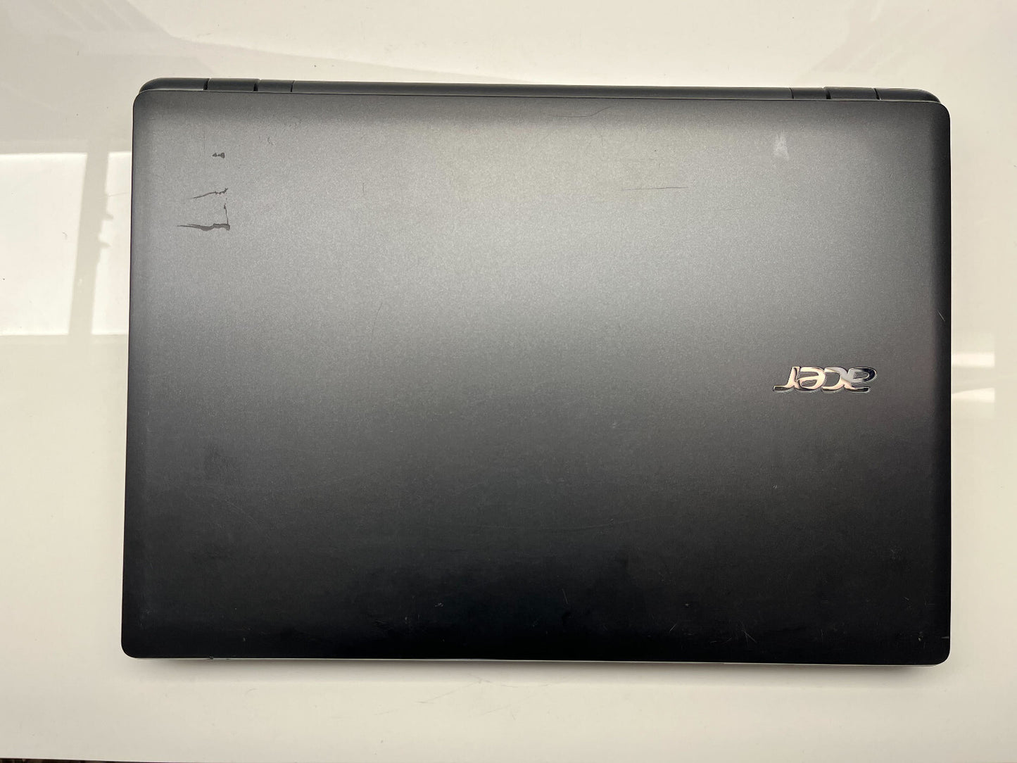 Acer TravelMate P246 i5-4210U @ 1.70 GHz 4GB RAM 500GB HDD Windows 10