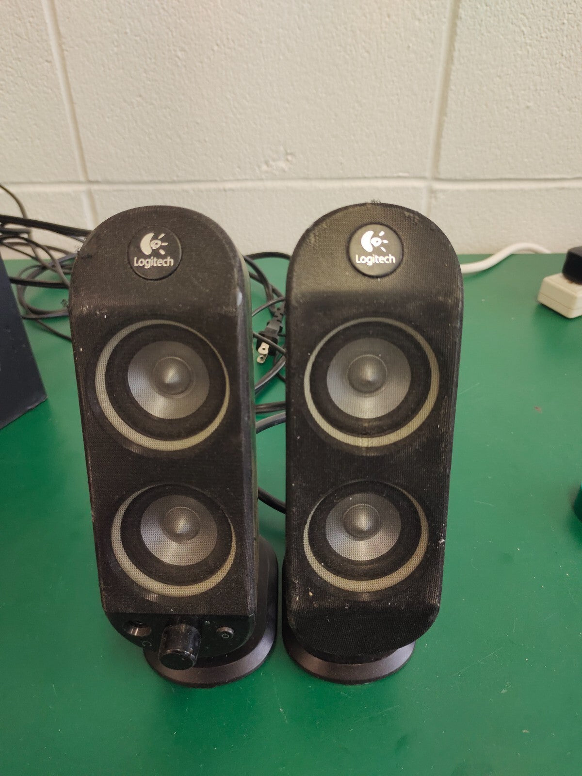 Logitech X-230 Subwoofer with 2 Logitech Speakers