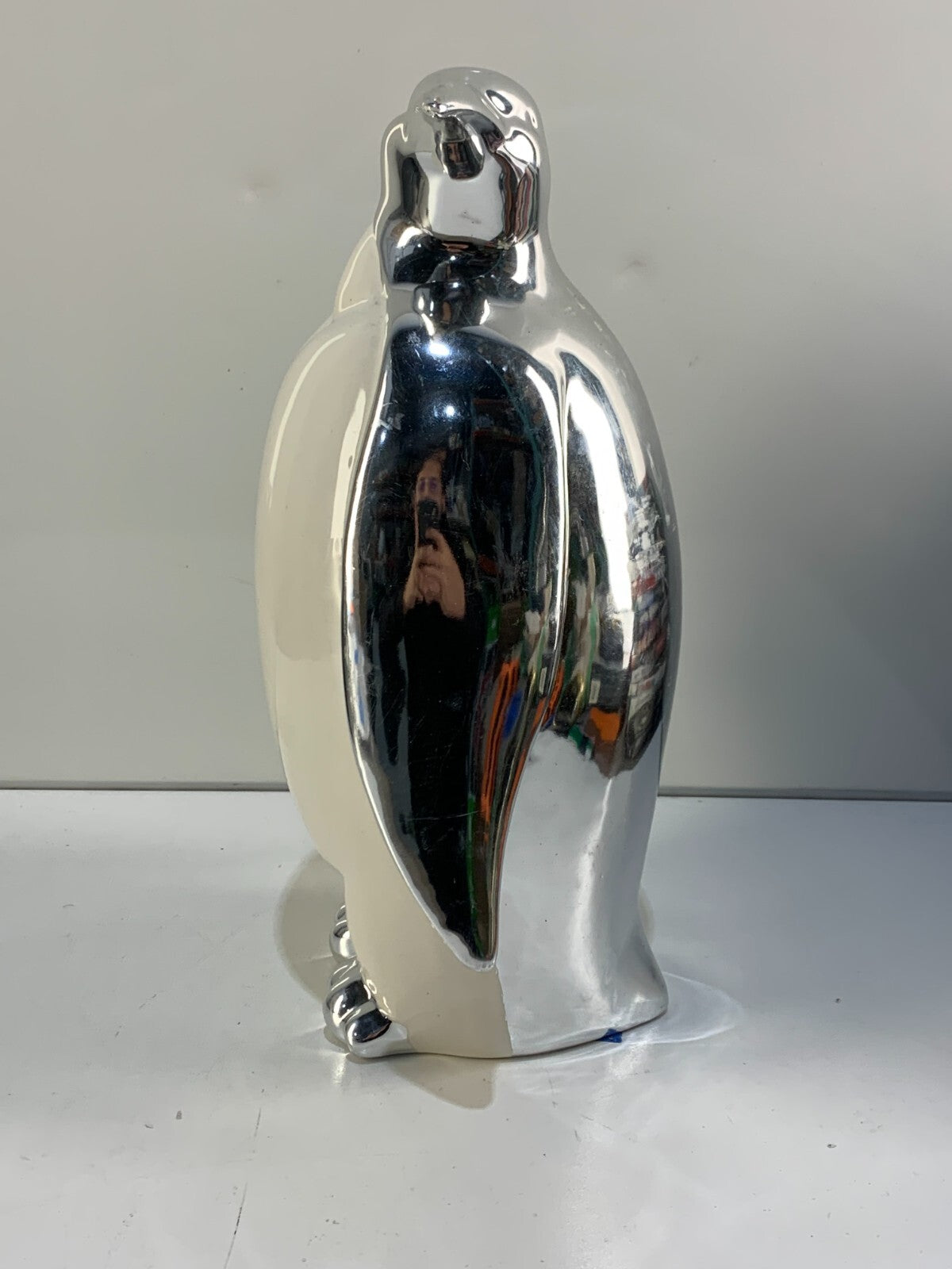 Ceramic Penguin Statue for Room Shelf Desk Office Decor (Silver)