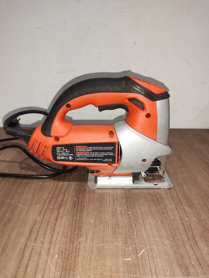 Black & Decker - JS650L Line Finder Orbital Jigsaw Corded
