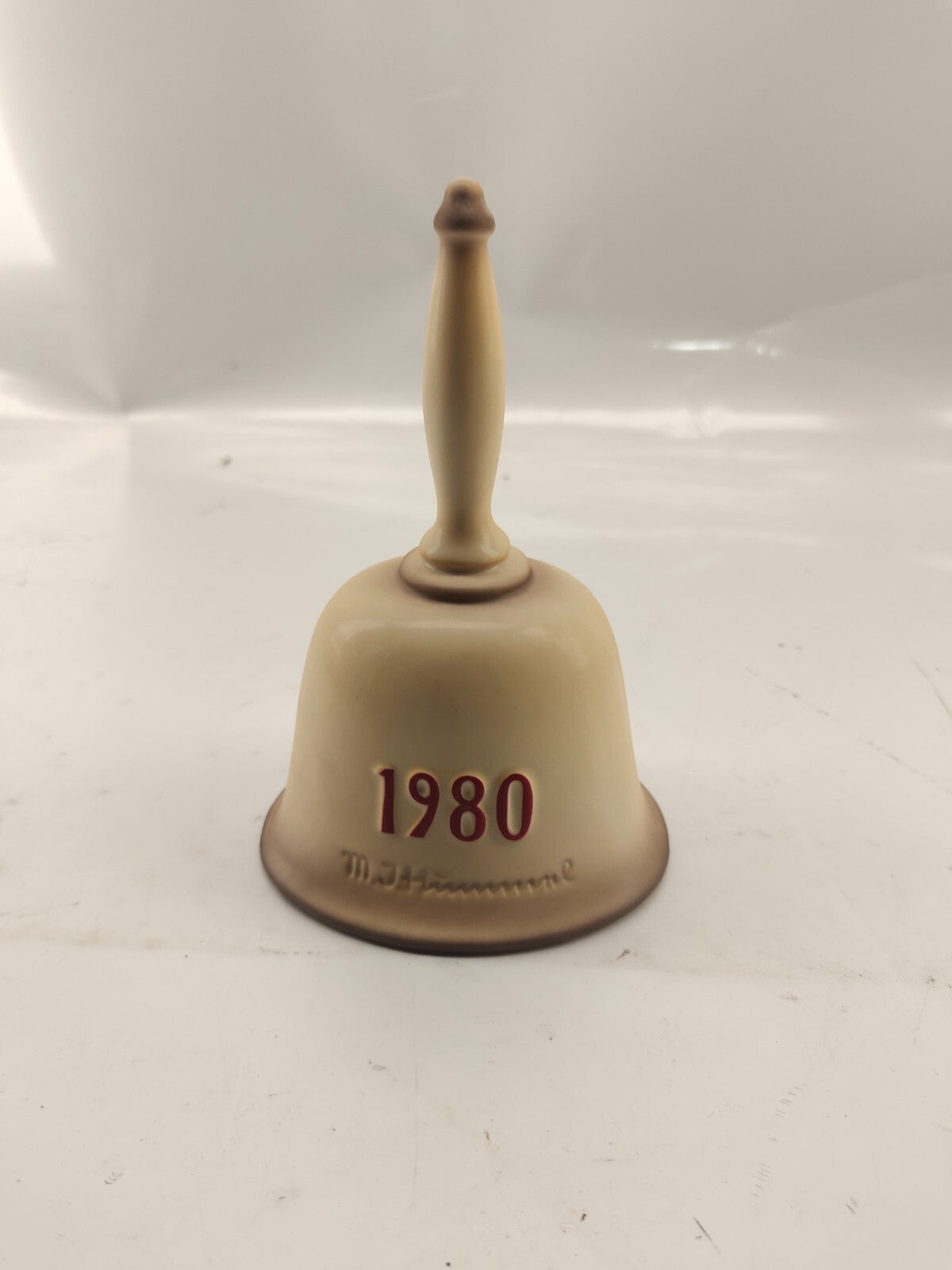 1980 Hummel Goebel annual bell 6-inch HUM 702 Thoughtful w/original box