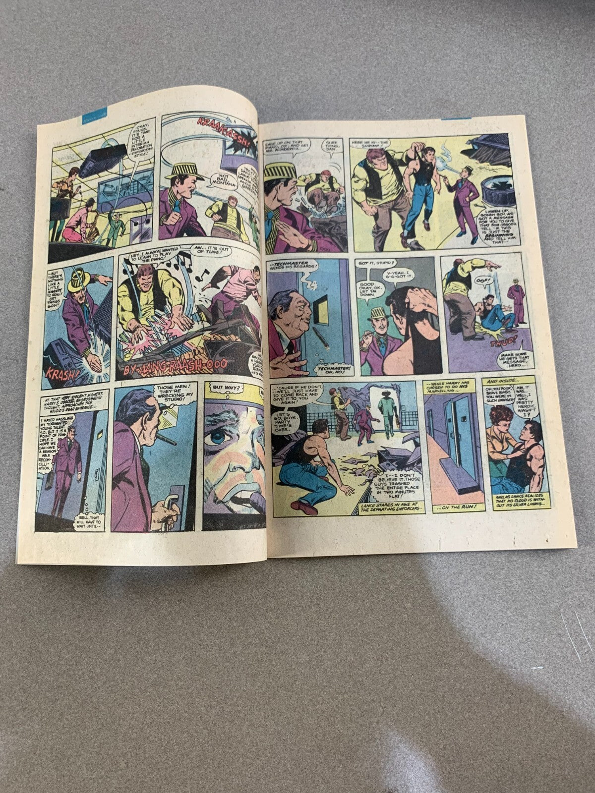 Dazzler #8 (1981) High Grade VF/NM Marvel Comics