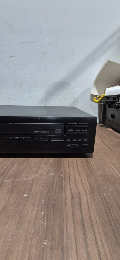 Yamaha CDC-625 Natural Sound Compact Disc Player