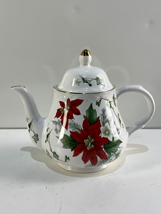 Arthur Wood and Son, England, Holiday Poinsettia Red and White 32 oz. Teapot