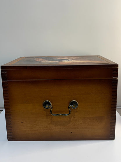 DUCKS UNLIMITED CANADA, HIGH FLYER CLUB Wooden box