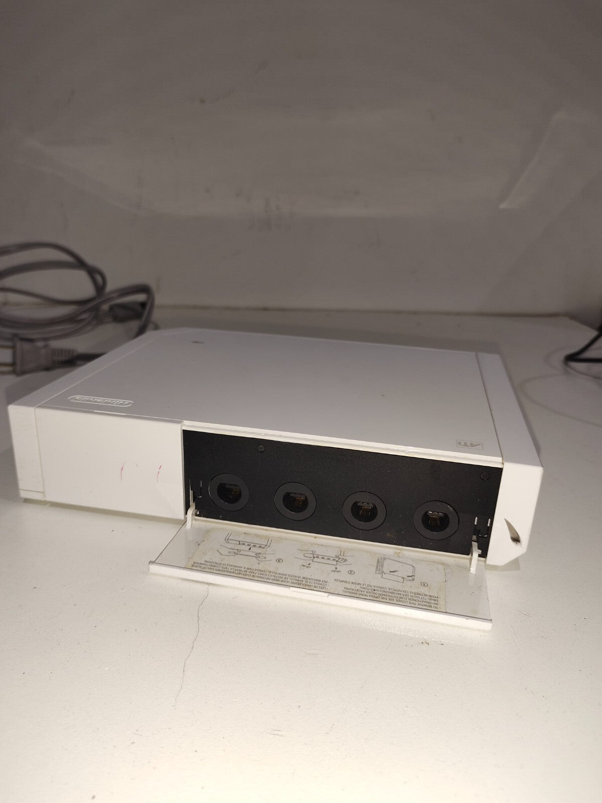 Nintendo Wii Console Unit RVL-001 - With 2 Remote Controllers - White - Cords