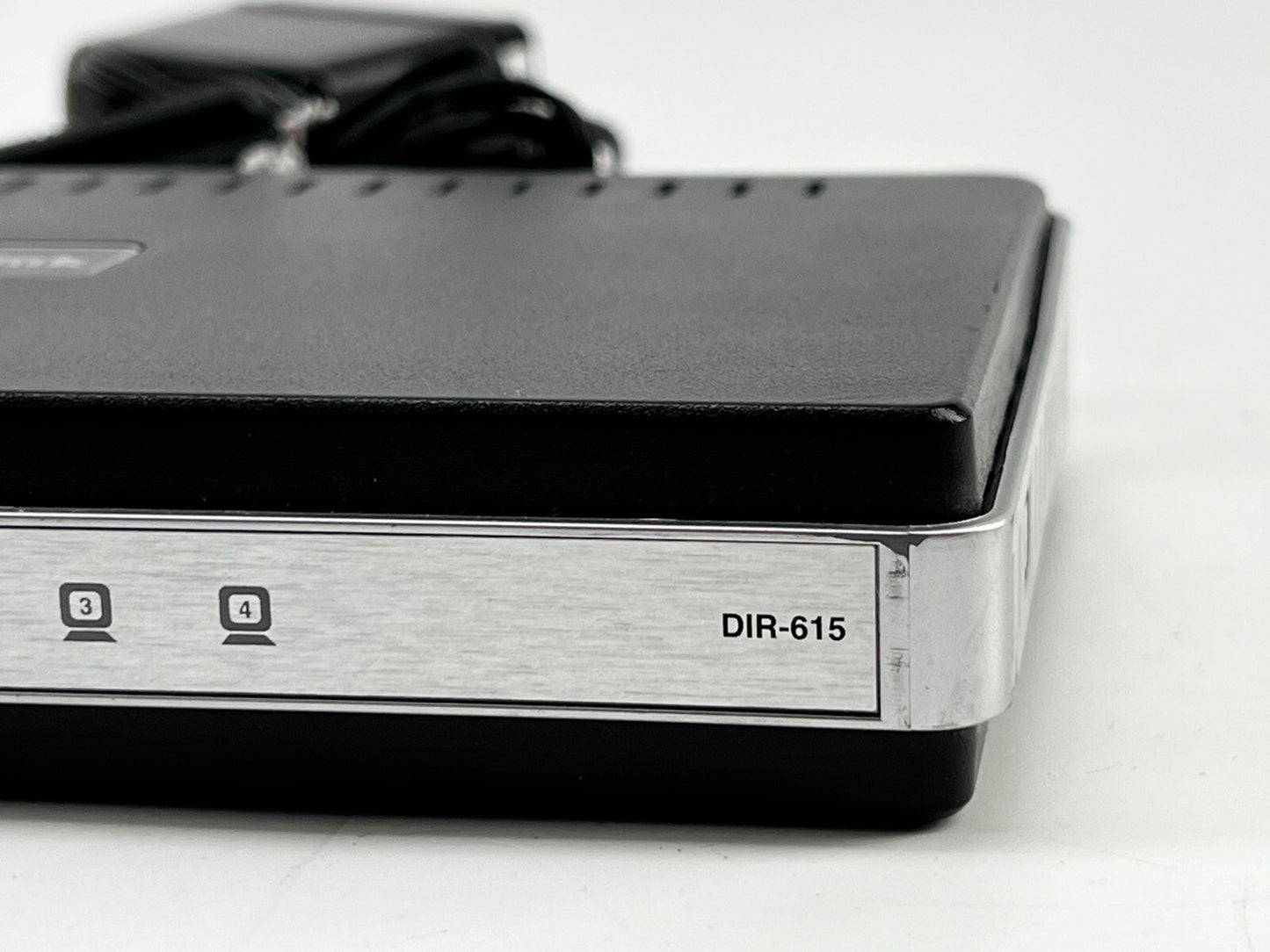 D-Link DIR-615 300Mbps 4-Port 10/100 Wireless N300 Router Dual Band