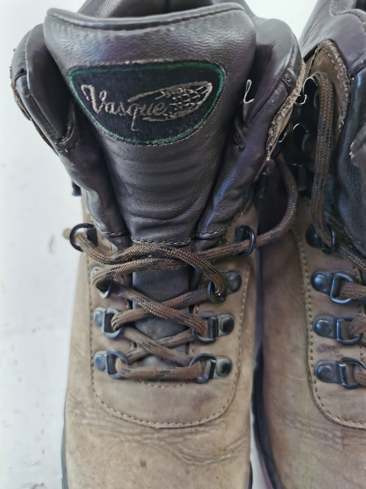 Vasque shoe