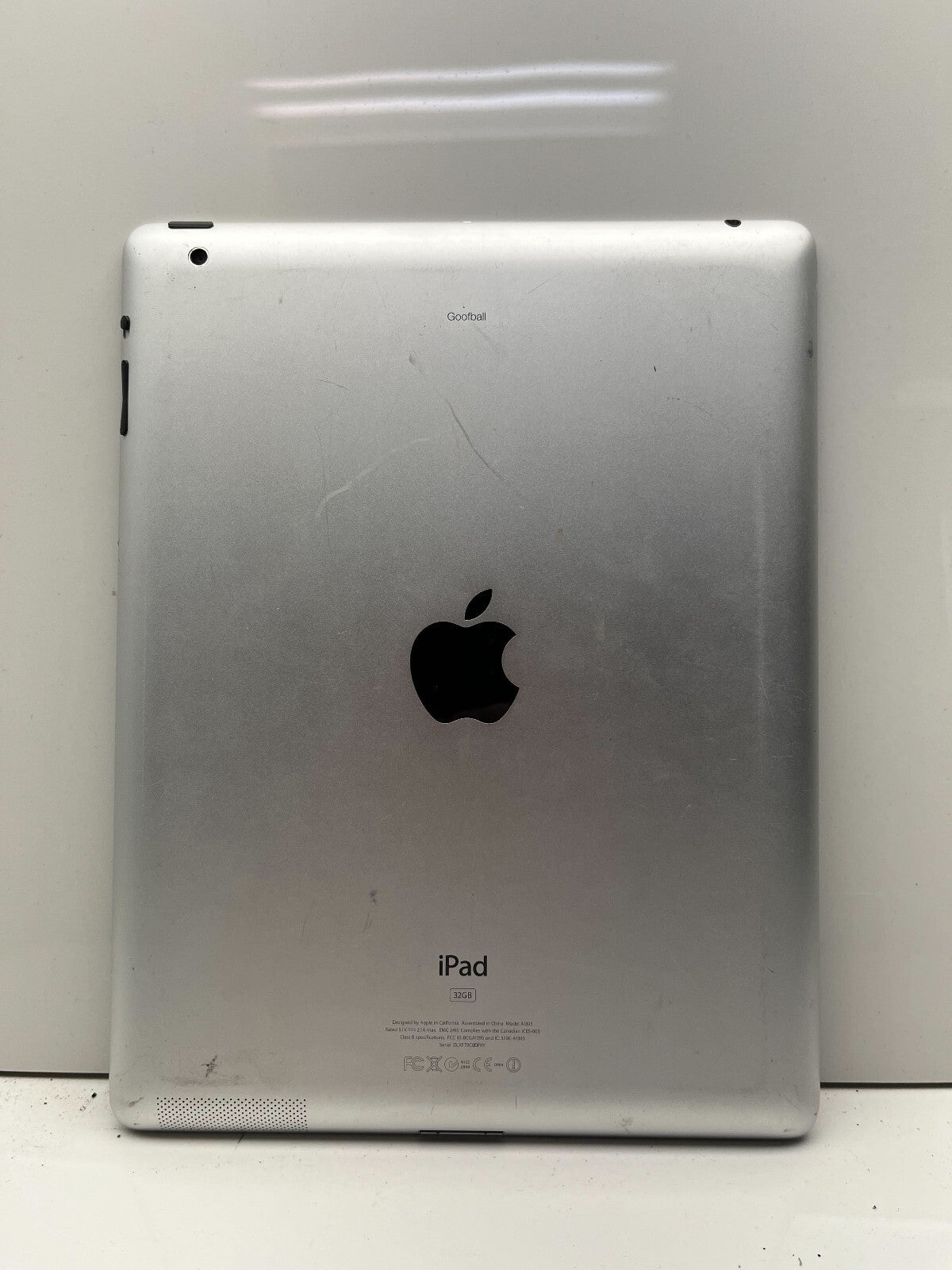 Apple iPad 2nd Generation Wifi 32GB A1395