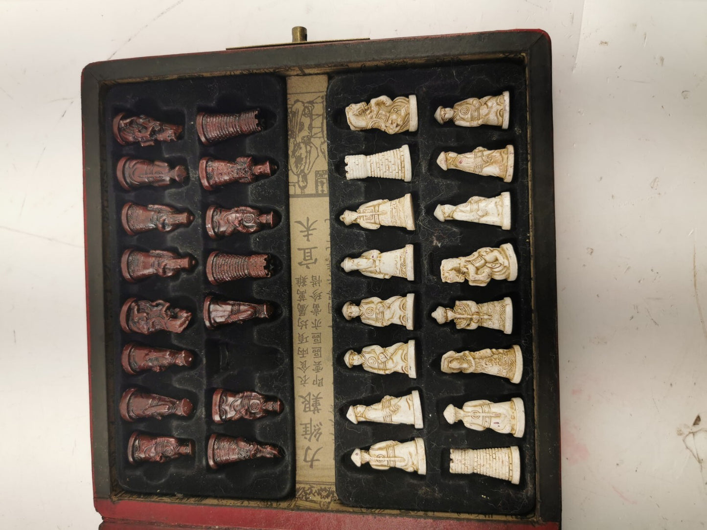 Antique Wooden Chess Board With Resin Chess Pieces & Storage Slot