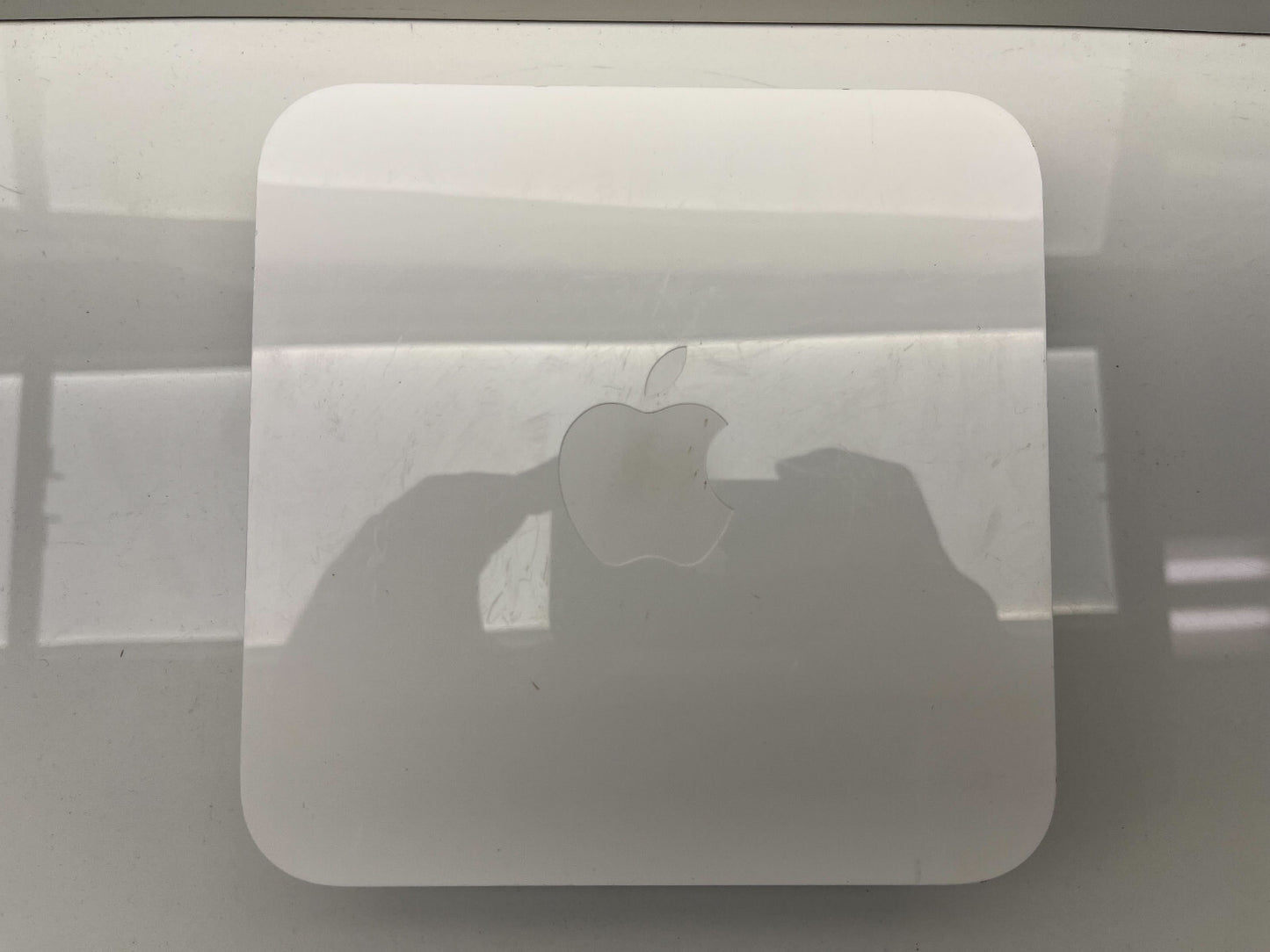 Apple AirPort Extreme 802.11n (5th Generation) A1408