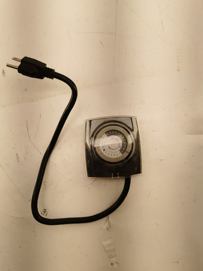 Defiant 24 Hour Outdoor Extreme Weather Timer Plug In Mechanical 15 Amp