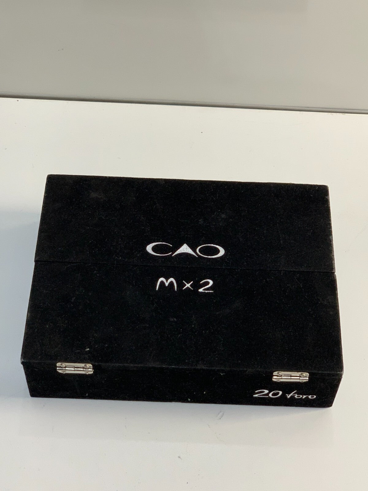 Black Velvet CAO MX2 Cigar Box Honduras