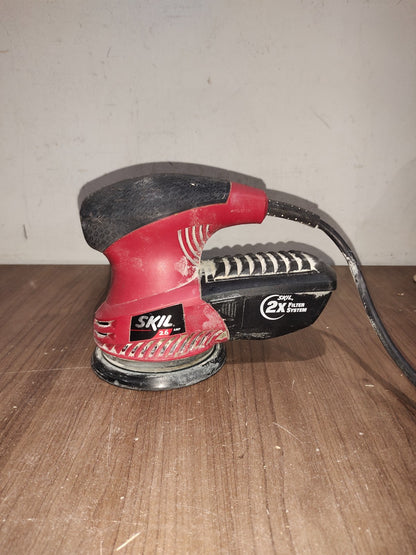 SKIL 7490 - 2.6 Amp - 5-Inch Sander
