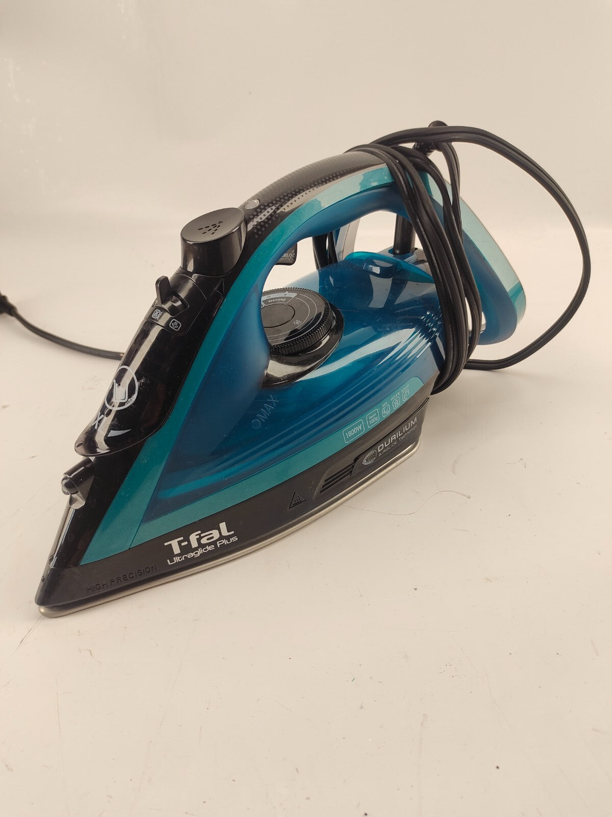 Tfal FV5841U0 1700W Ultraglide Plus Steam Iron, Black and Turquoise
