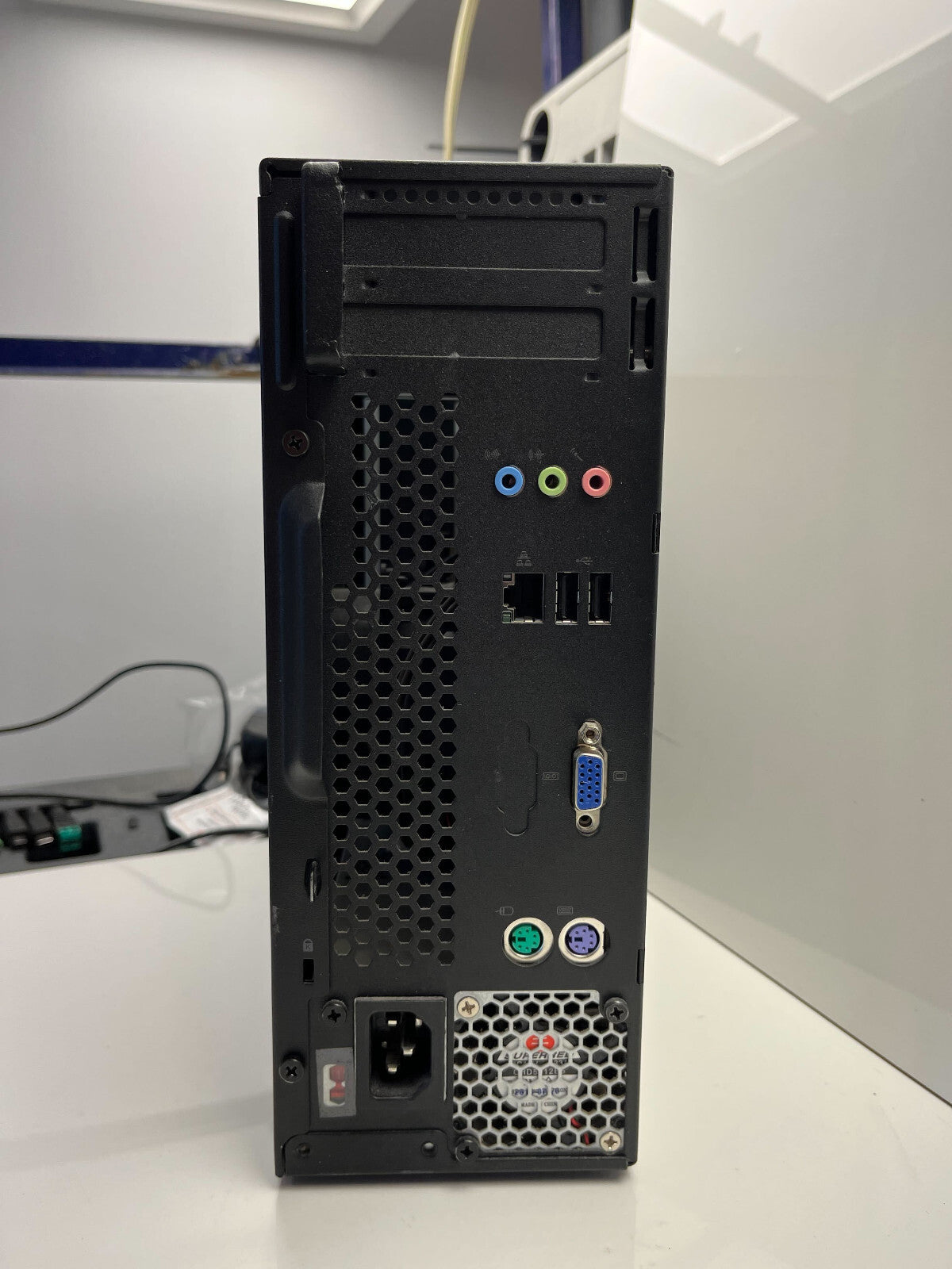 GOOD Acer Aspire AX1900-E3502 Win10 Pentium E5700 @ 3.00 GHz 3GB RAM 500GB HDD