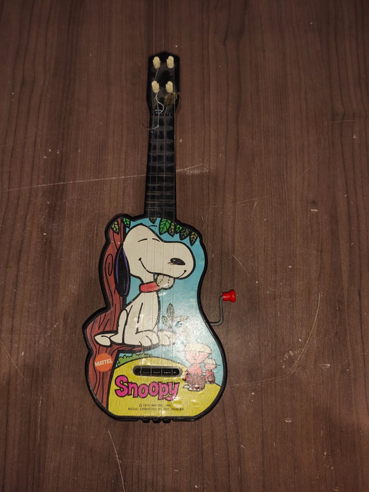 Vintage - Snoopy Musial Guitar Key Winding Toy