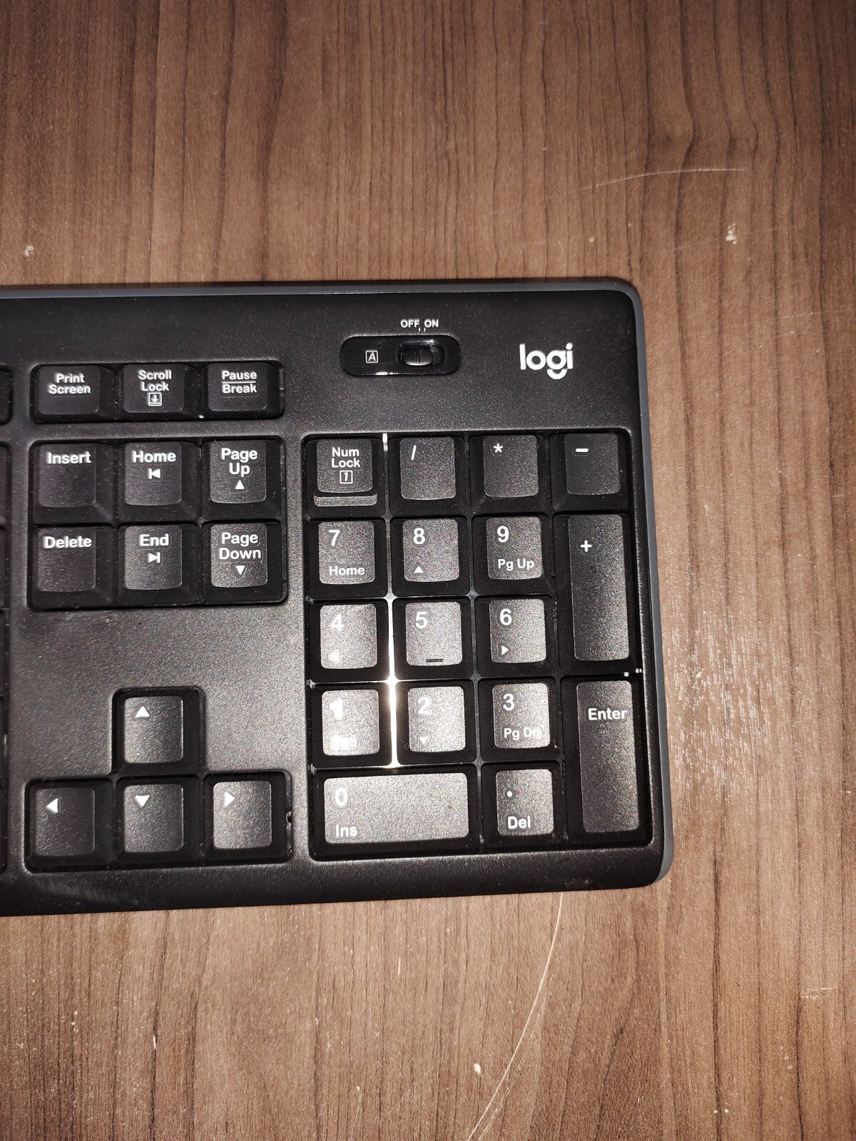 Logitech K270 Wireless Keyboard for Windows 2.4 GHz Full-Size Number Pad PC/MAC