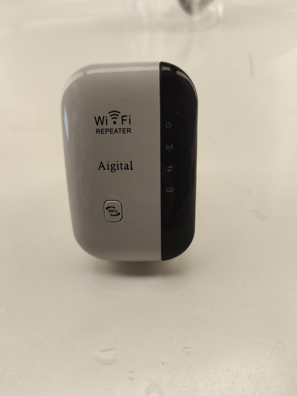 WiFi Range Extender Internet Booster Wireless Signal Repeater Wireless Amplifier