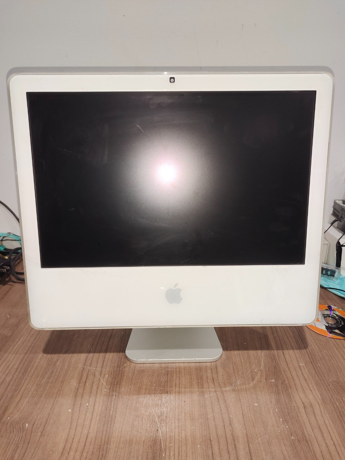 Apple iMac A1207 20" Desktop - MA589LL/A Intel Core 2 Duo