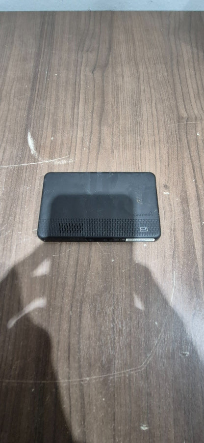 Garmin Nuvi 1390 LMT GPS Navigator Free Lifetime Maps & Traffic  4.3 Inch Screen