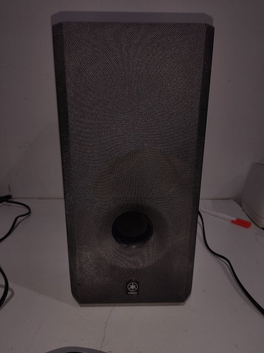 Yamaha SW-P201 Surround Sound Powered Subwoofer