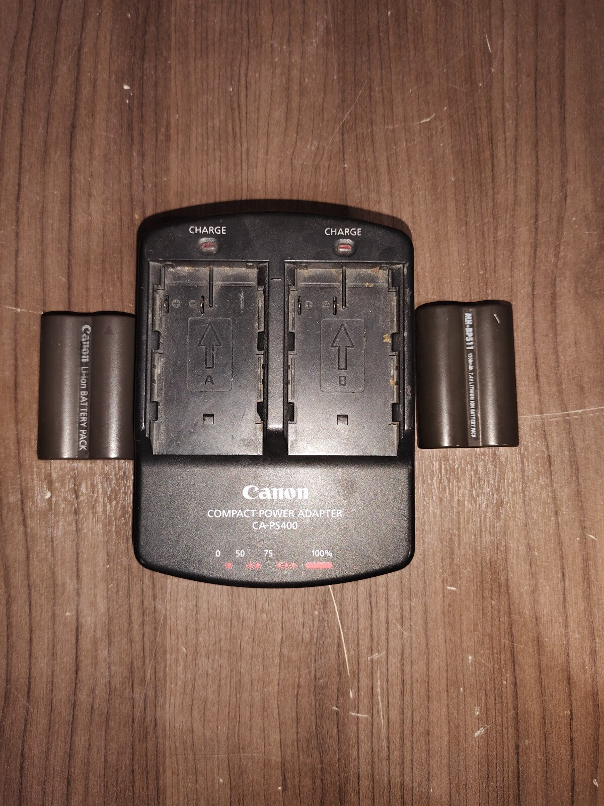 CANON COMPACT POWER ADAPTER CA-PS400 Dual Battery Charger with 2 Battries