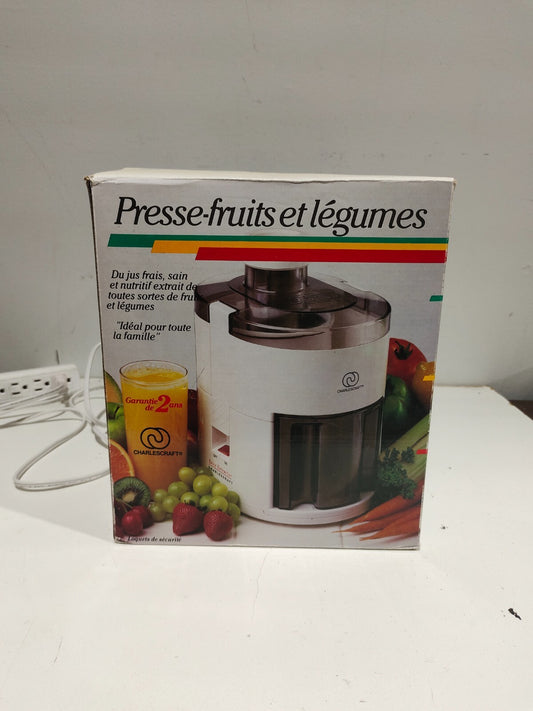 CharlesCraft Juice Extractor White