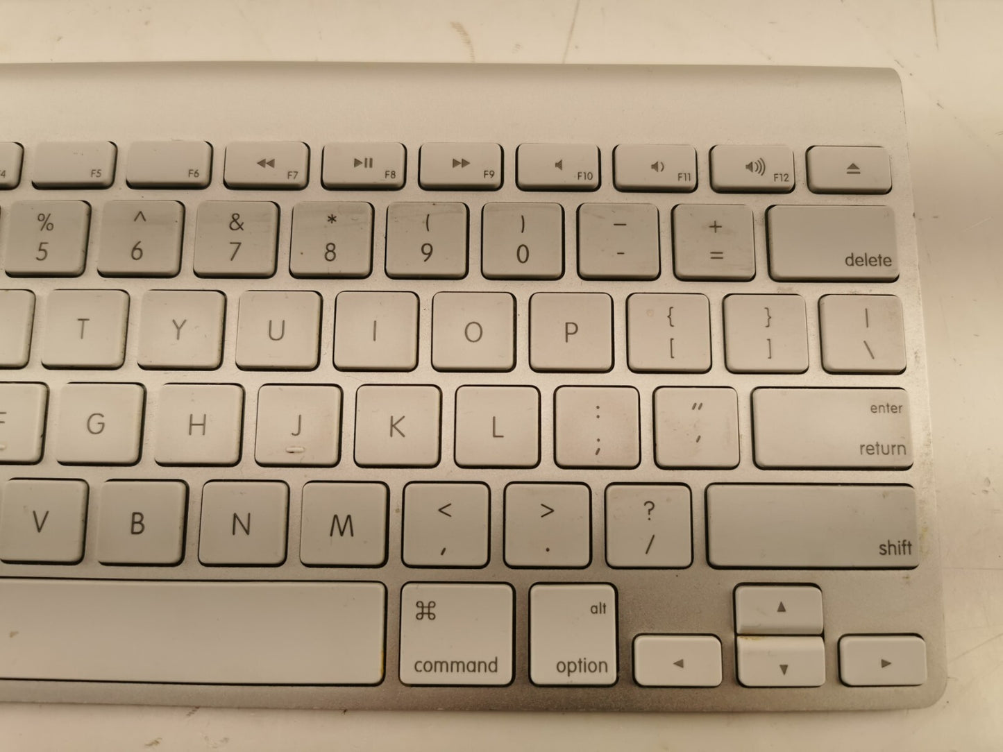 GENUINE Apple Wireless Bluetooth Keyboard A1314 Mac Aluminium