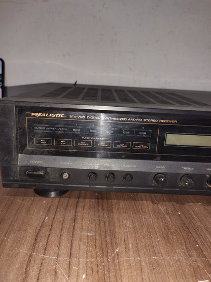 Realistic STA-795 Digital Synthesized AM/FM Stereo Receiver