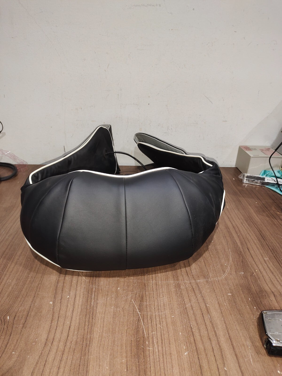 Oreiller de massage 3D pour le dos et les épaules avec chaleur et pétrissage profond - CF-6302