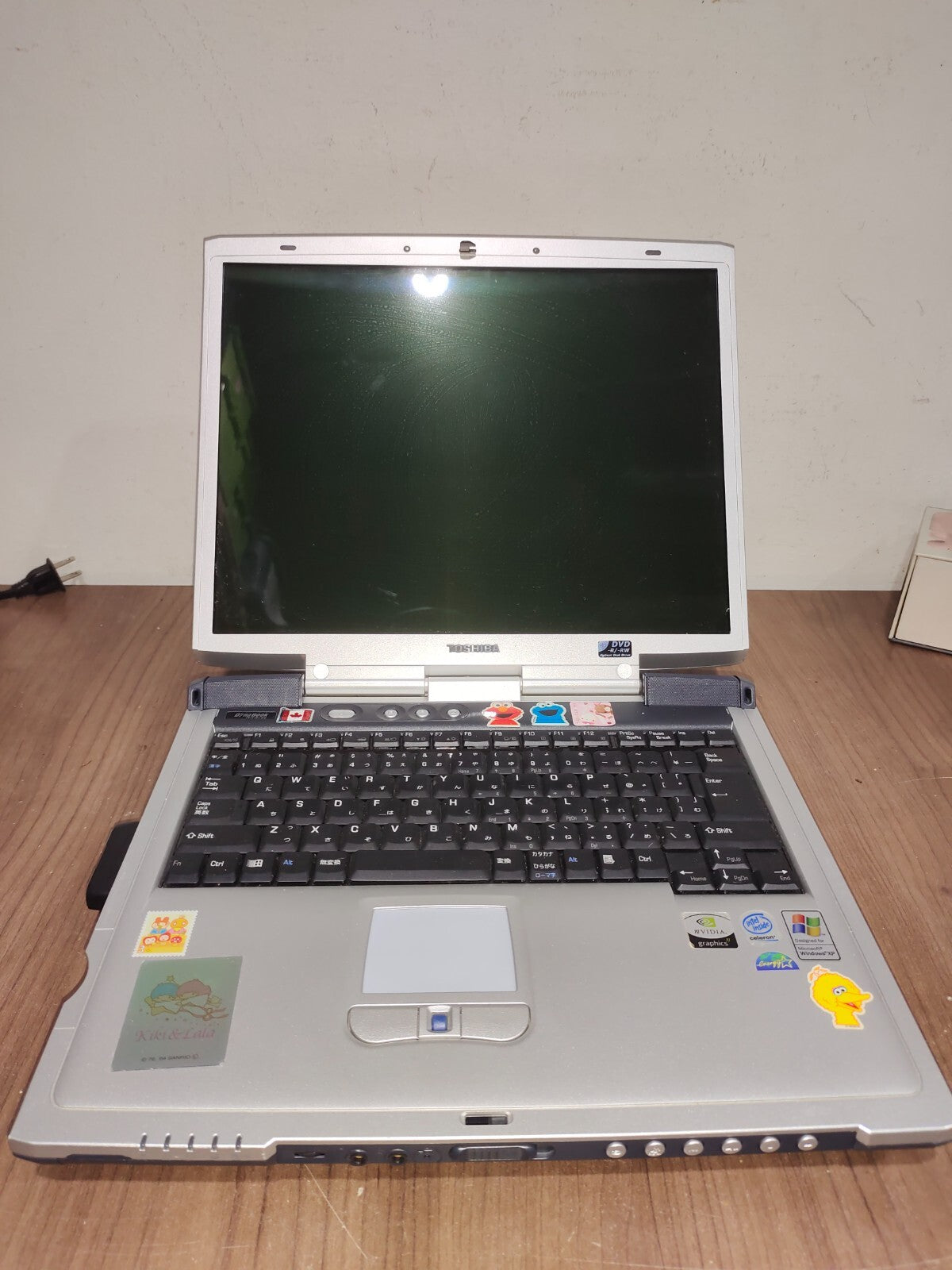 Toshiba dynabook T642/T6HW Intel Core i5-3337U RAM 4GB HDD 750GB