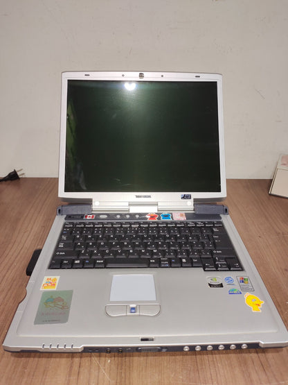 Toshiba dynabook T642/T6HW Intel Core i5-3337U RAM 4GB HDD 750GB