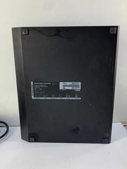 XBOX ONE CONSOLE MODEL 1540.