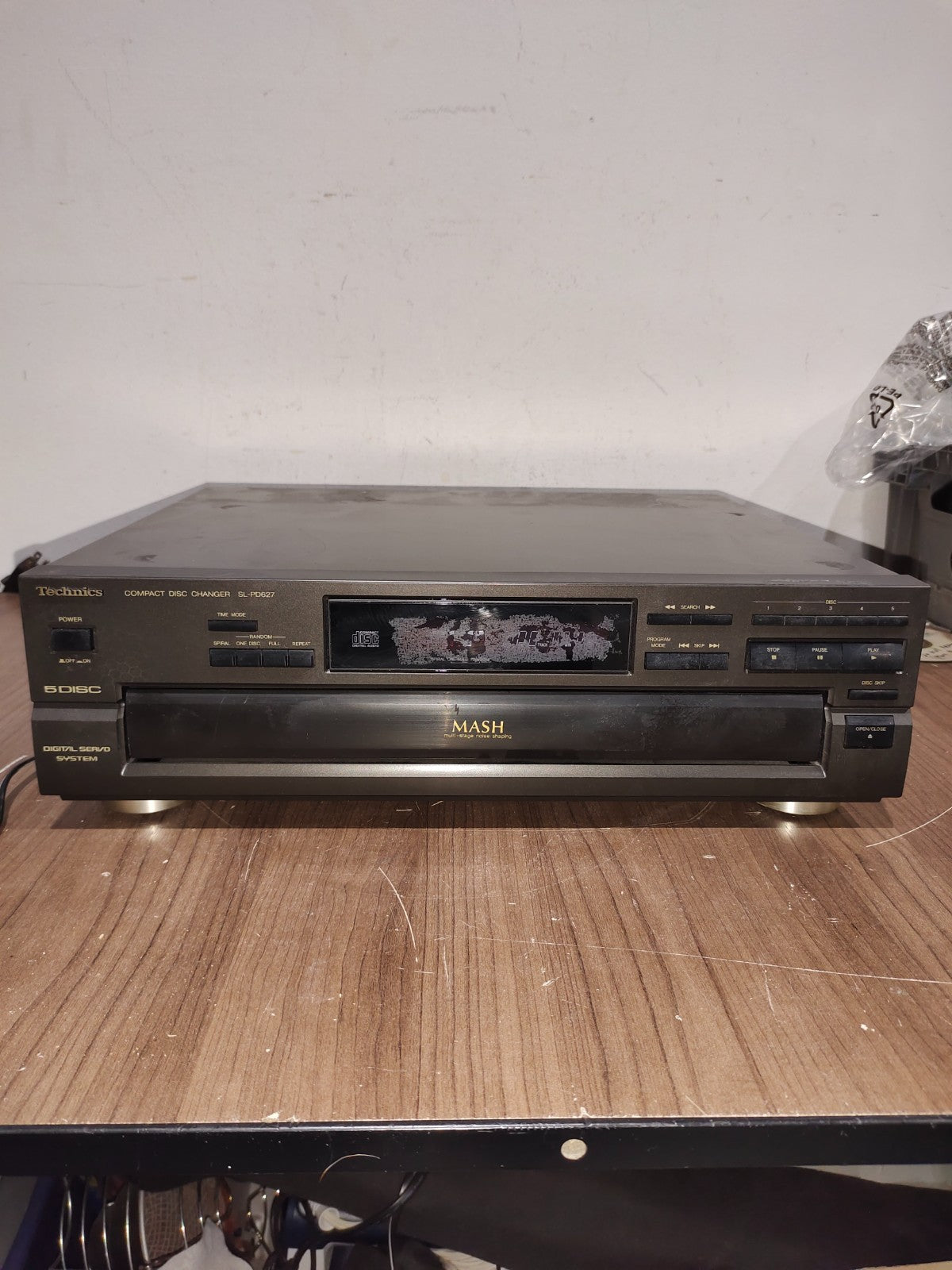 Technics SL-PD627 CD Compact Disc Changer - 5 Disc