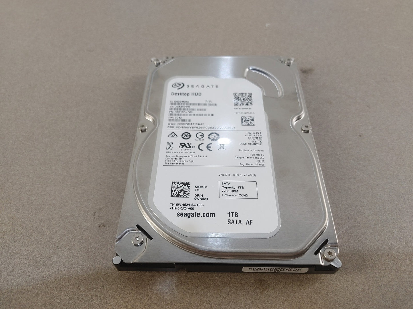Excellent Condition Seagate Desktop SATA Hard Drive 1TB 7200RPM