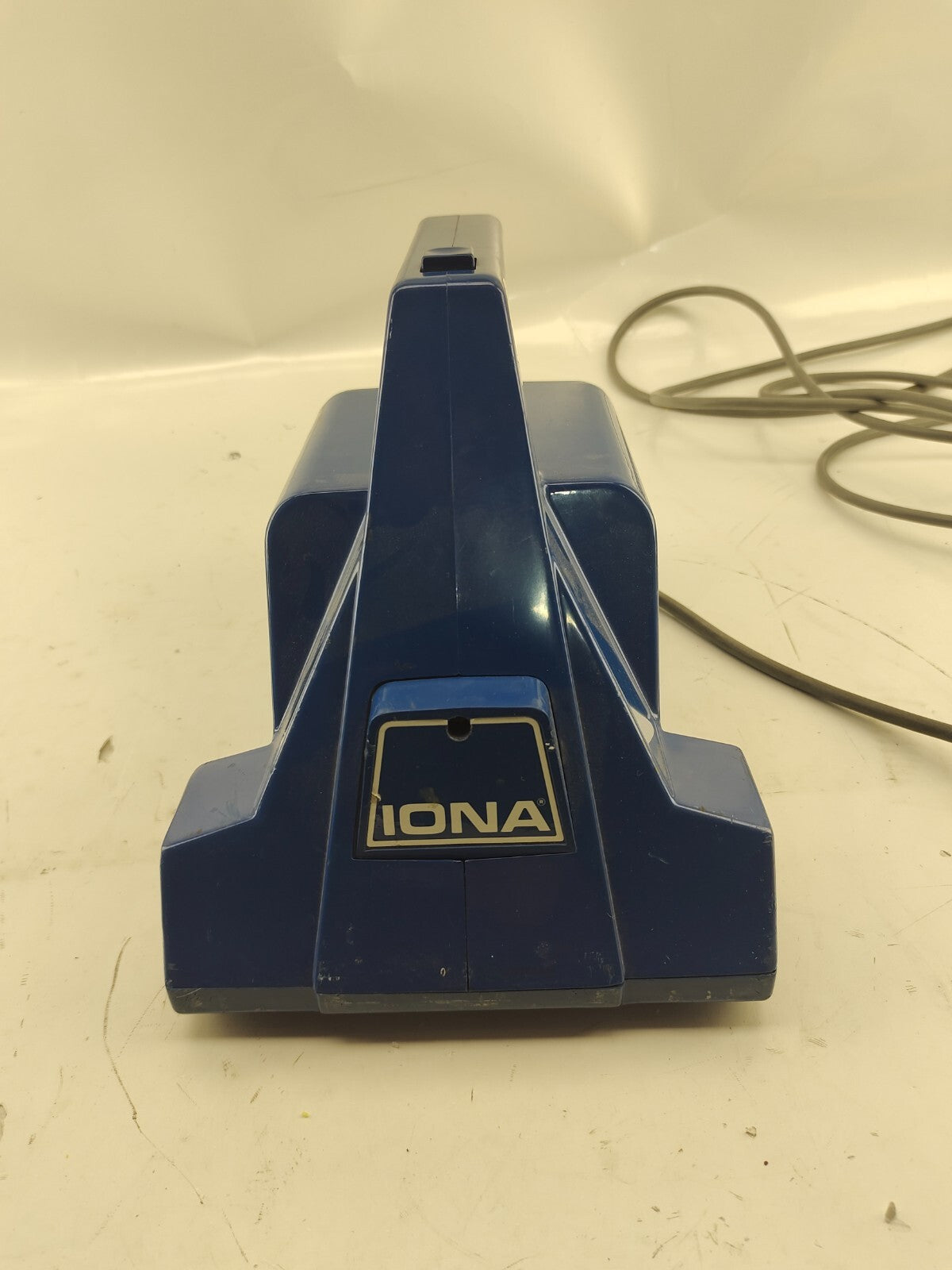 Classic Iona Dirt Raider Model DR110 Portable Vacuum Cleaner