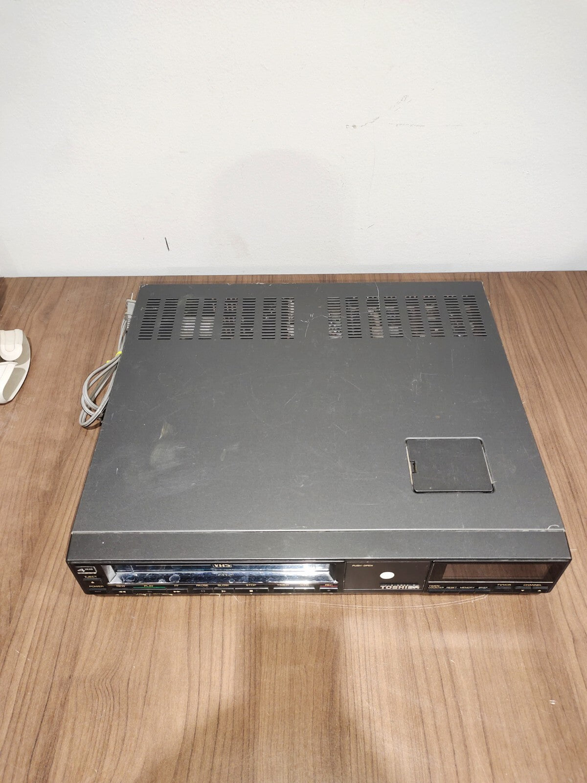 Toshiba M-5520C Video Cassette Recorder