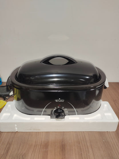 New In Box - Rival 16 Quart Roaster Oven With Roasting Rack, Black