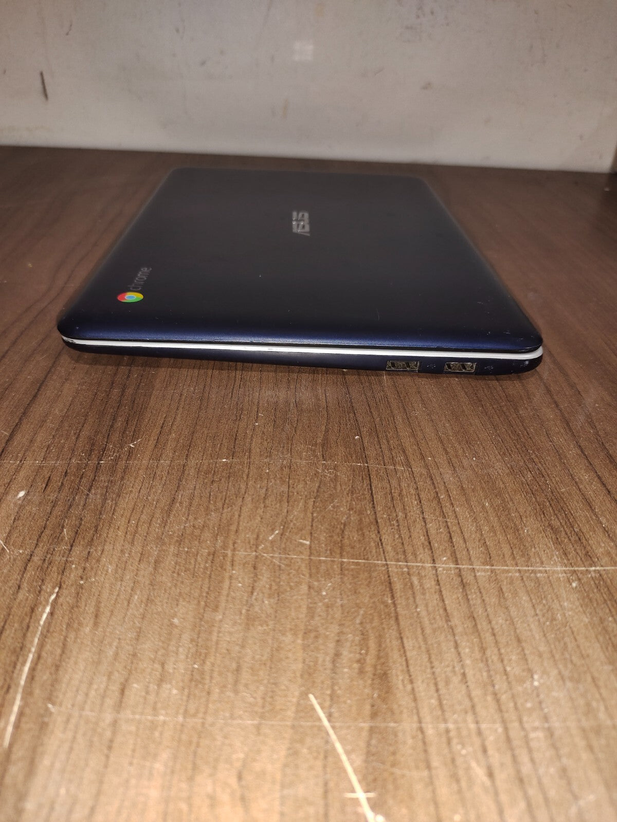 Asus C201P ChromeBook Laptop Gradient Blue Chrome OS - Needs Battery Replacement