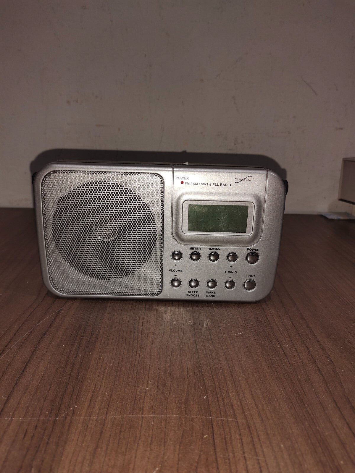 SuperSonic SC1091 4 Band AM/FM/SW1-2 PLL Radio