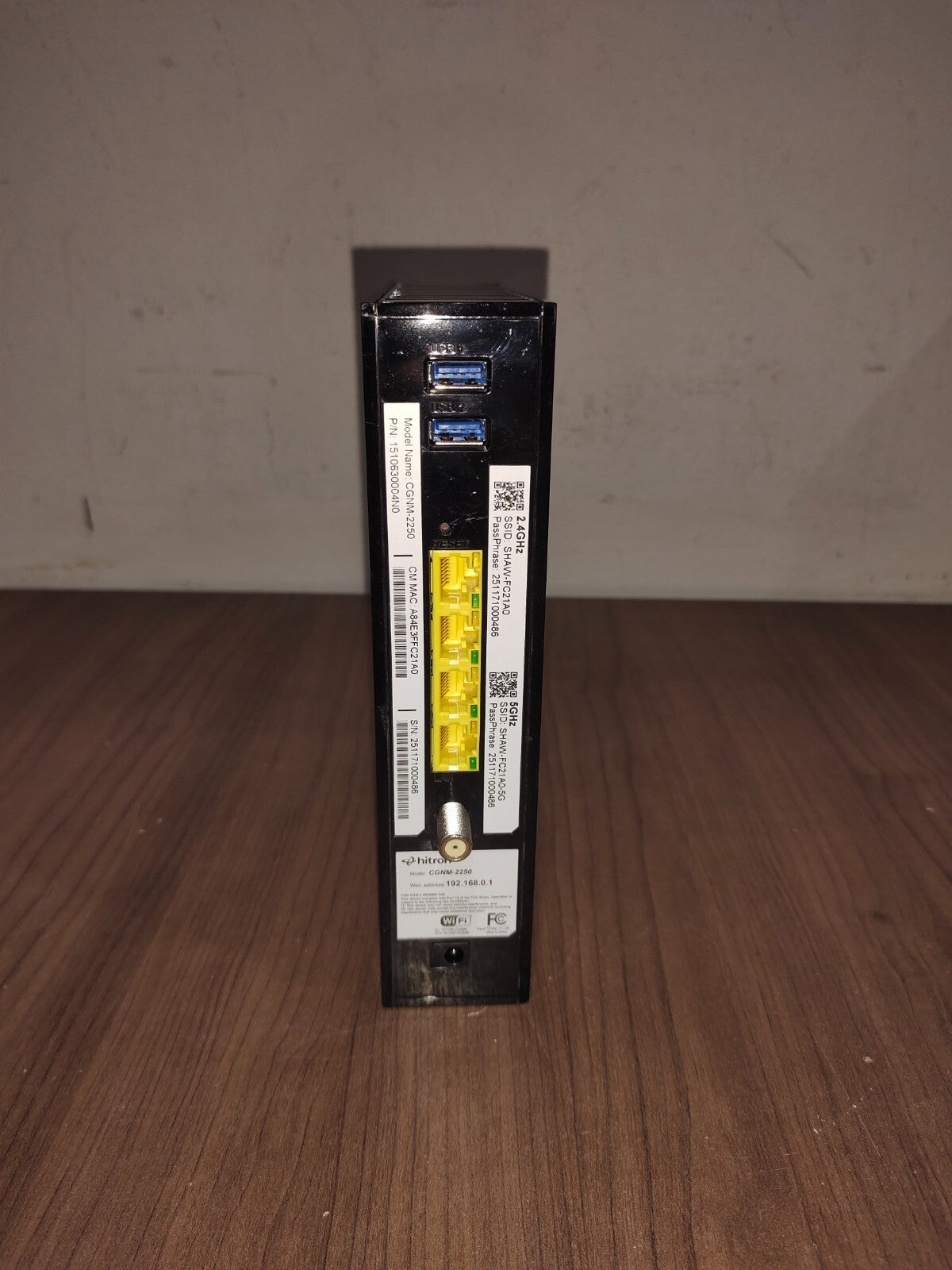 Hitron WiFi Gateway Cable Modem Router Dual Band Black CGNM-2250